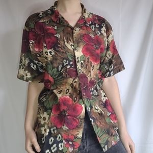 Vintage Floral Button Up Short Sleeve Top